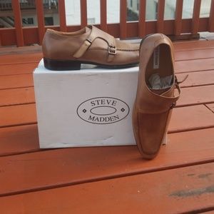 STEVE MADDEN Leather shoes